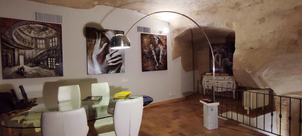 Casa Tudor Art Luxury Rooms Matera Exterior foto