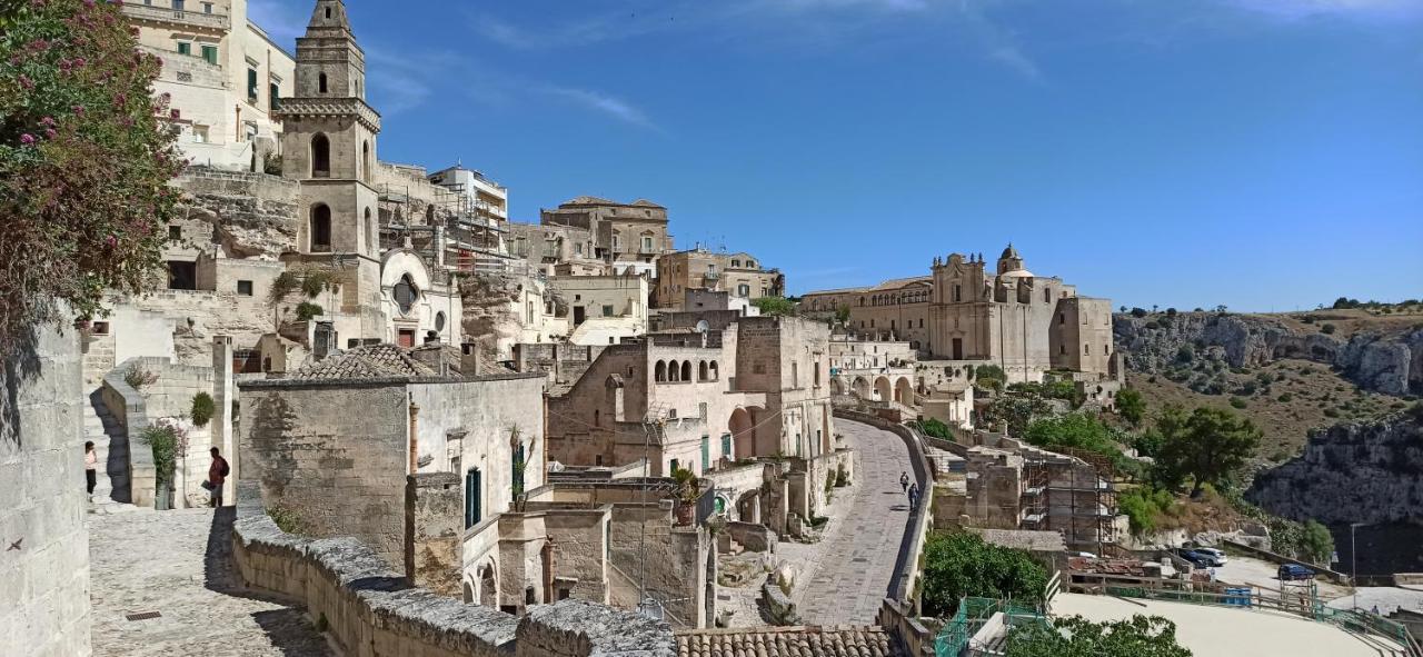 Casa Tudor Art Luxury Rooms Matera Zimmer foto